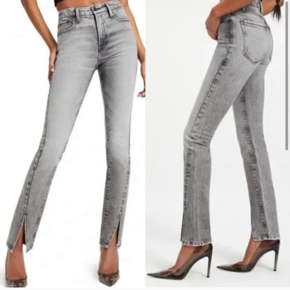 Good American Straight Leg Jeans in Light Gray Wash